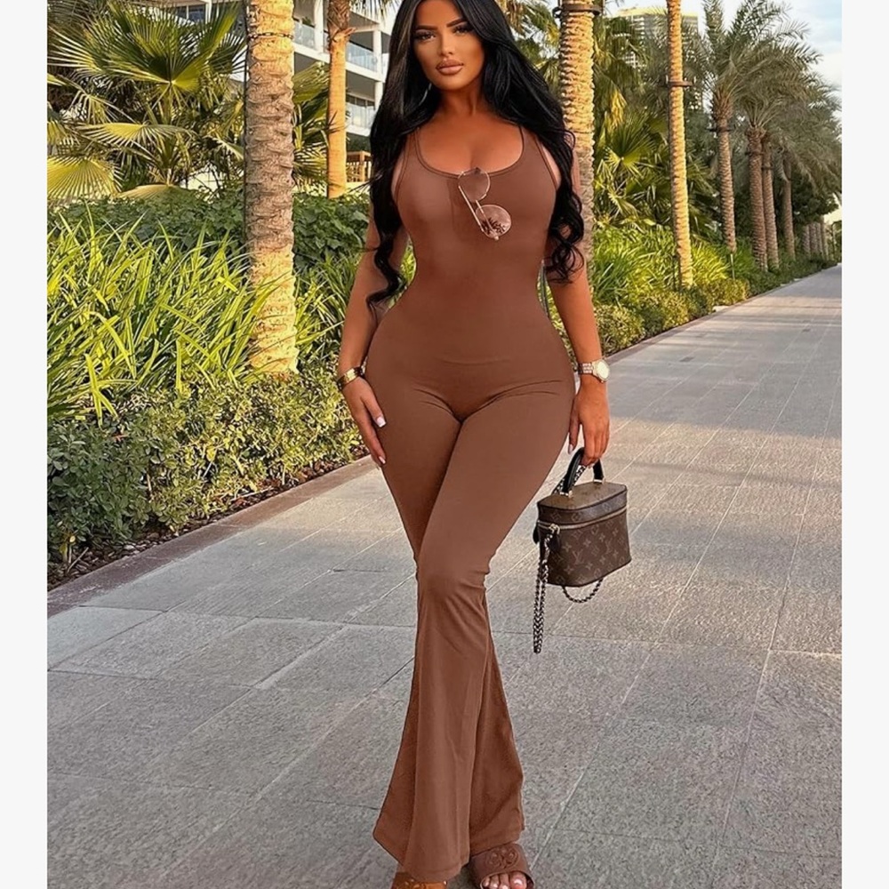 2 Chic Brown & black Sleeveless Jumpsuits